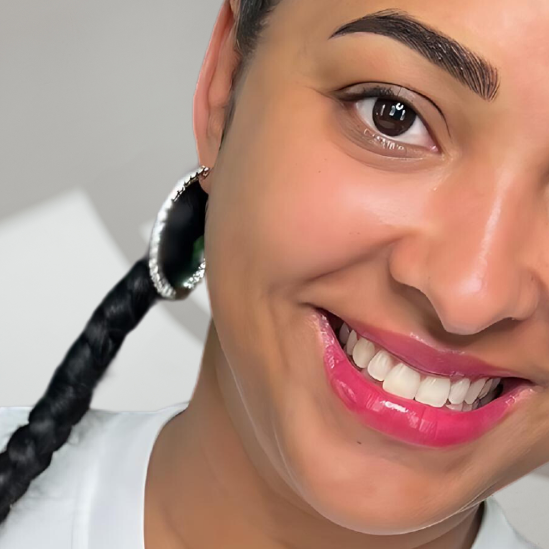 STUNNING LIPS: TUTTY